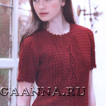 Красная блуза с фестонами